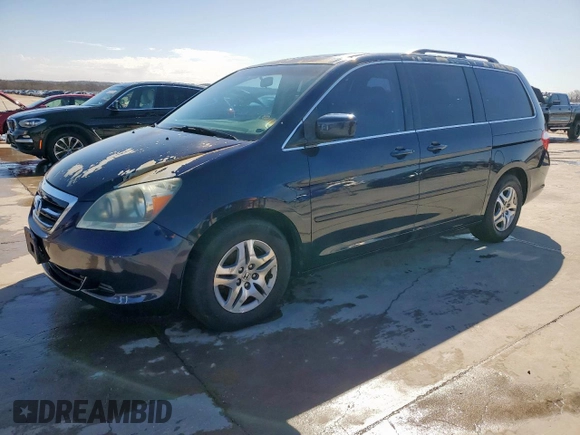 2005 Honda Odyssey EX-L z VIN 5FNRL38655B135878, wystawiony jako Copart lot #47026815 z przebiegiem 165 230 mil mil oraz Czysty tytuł • Clean title. Historia ofert i sprzedaży dostępna na DreamBid. Obrazek 1.
