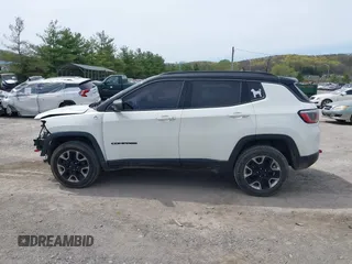 2017 Jeep Compass Trailhawk with VIN 3C4NJDDBXHT500588, listed as a IAAI auction lot 42060556 with 76,788 mi miles and . Bid and sale history available at DreamBid. Image 15.