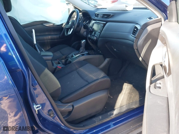 2020 Nissan Rogue SV with VIN JN8AT2MV5LW120542, listed as a IAAI auction lot 40734912 with 60,283 mi miles. Bid and sale history available at carsss.com. Image 5.