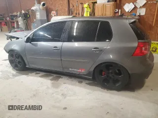 2008 Volkswagen GTI z VIN WVWGD71K28W337242, wystawiony jako Copart lot #57894785 z przebiegiem 206 014 mil mil oraz Szkoda całkowita • Salvage title. Historia ofert i sprzedaży dostępna na DreamBid. Obrazek 2.