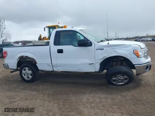 2014 Ford F-150 XL with VIN 1FTMF1CF9EKF40464, listed as a IAAI auction lot 41985678 with 194,224 mi miles. Bid and sale history available at carsss.com. Image 13.