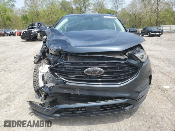 2022 Ford Edge SE z VIN 2FMPK4G91NBA11644, wystawiony jako Copart lot #55271435 z przebiegiem 35 114 mil mil oraz Szkoda całkowita • Salvage title. Historia ofert i sprzedaży dostępna na DreamBid. Obrazek 5.