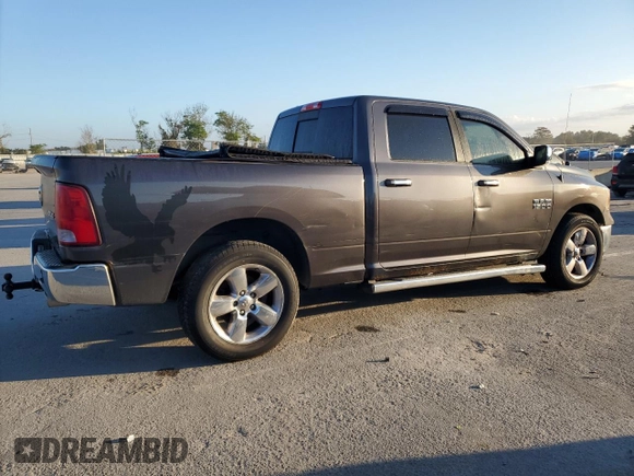 2015 Ram 1500 Lone Star z VIN 1C6RR7TM9FS721748, wystawiony jako Copart lot #78272044 z przebiegiem 147 616 mil mil oraz Czysty tytuł • Clean title. Historia ofert i sprzedaży dostępna na DreamBid. Obrazek 3.