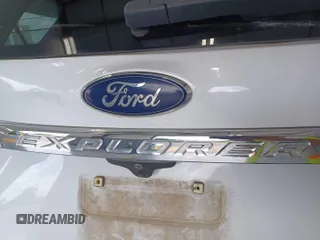 2016 Ford Explorer z VIN 1FM5K8B84GGC37427, wystawiony jako IAAI lot #42677693 z przebiegiem 167 322 mil mil oraz . Historia ofert i sprzedaży dostępna na DreamBid. Obrazek 1.