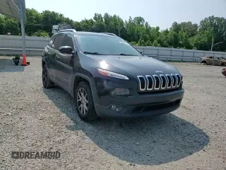 2016 Jeep Cherokee Latitude с VIN 1C4PJLCBXGW376545, выставлен на аукционе Copart как лот 59306395 с пробегом 166 930 миль миль и Списание • Salvage title. История ставок и продаж доступна на DreamBid. Изображение 13.