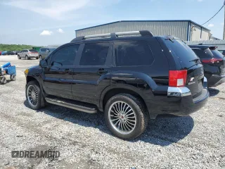 2004 Mitsubishi Endeavor XLS z VIN 4A4MM31SX4E013508, wystawiony jako Copart lot #53955554 z przebiegiem 130 861 mil mil oraz Szkoda całkowita • Salvage title. Historia ofert i sprzedaży dostępna na DreamBid. Obrazek 2.
