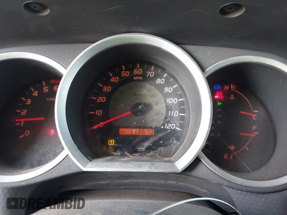 2008 Toyota Tacoma z VIN 5TEUU42N28Z563570, wystawiony jako IAAI lot #42193035 z przebiegiem 226 673 mil mil oraz . Historia ofert i sprzedaży dostępna na DreamBid. Obrazek 7.
