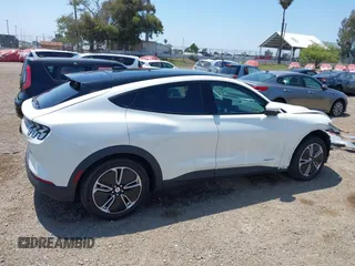 2021 Ford Mustang Mach-E Select z VIN 3FMTK1RM1MMA49774, wystawiony jako IAAI lot #42462914 z przebiegiem 16 754 mil mil oraz . Historia ofert i sprzedaży dostępna na DreamBid. Obrazek 14.