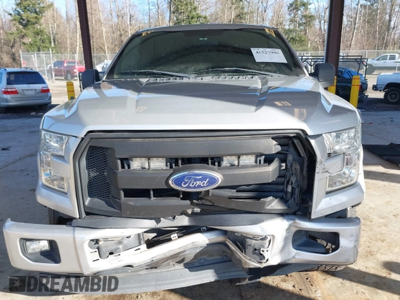 2015 Ford F-150 XLT with VIN 1FTEW1C86FKE85267, listed as a IAAI auction lot 41527996 with 119,800 mi miles and . Bid and sale history available at carsss.com. Image 6.