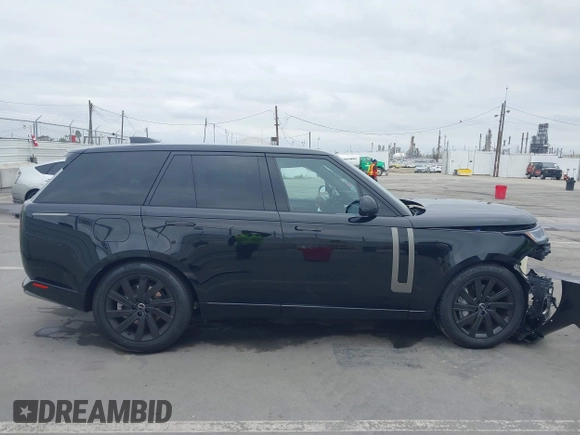 2025 Land Rover Range Rover SE z VIN SALKP9FU1SA280360, wystawiony jako IAAI lot #42067166 z przebiegiem 2 712 mil mil oraz . Historia ofert i sprzedaży dostępna na DreamBid. Obrazek 13.