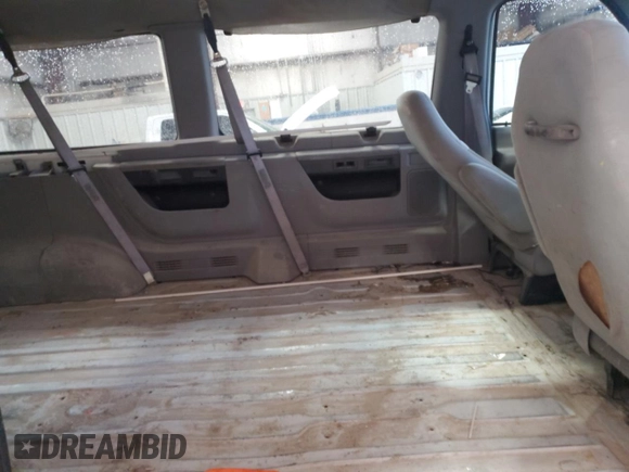 1998 Ford Econoline Wagon XL z VIN 1FBSS31L1WHA95941, wystawiony jako Copart lot #85722674 z przebiegiem 235 498 mil mil oraz Tytuł czysty. Historia ofert i sprzedaży dostępna na DreamBid. Obrazek 11.