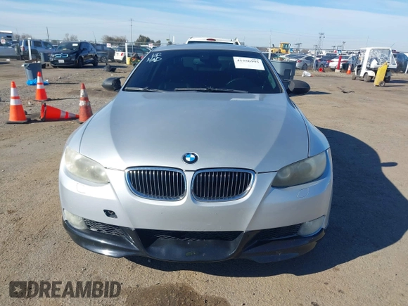 2009 BMW 3 Series 335i с VIN WBAWB73549P044945, выставлен на аукционе IAAI как лот 41556993 с пробегом 185 832 миль миль и . История ставок и продаж доступна на DreamBid. Изображение 6.