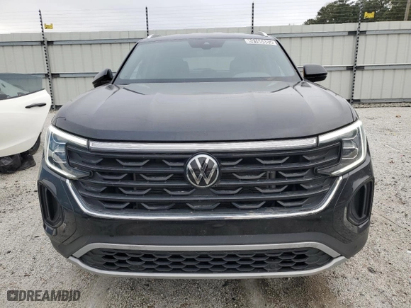 2024 Volkswagen Atlas Cross Sport 2.0T SE w/Technology with VIN 1V2WE2CA9RC218945, listed as a Copart auction lot 43224645 with 26,308 mi miles and Salvage Title. Bid and sale history available at carsss.com. Image 5.