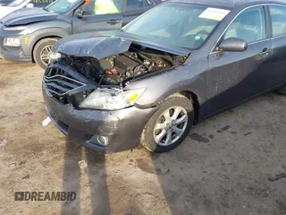 2011 Toyota Camry LE with VIN 4T4BF3EK1BR150618, listed as a IAAI auction lot 41364460 with 161,373 mi miles. Bid and sale history available at carsss.com. Image 6.