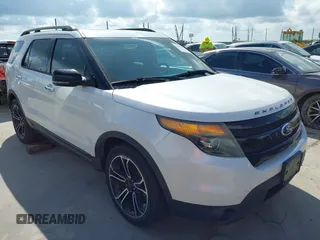 2014 Ford Explorer Sport z VIN 1FM5K8GT2EGA37267, wystawiony jako IAAI lot #42702956 z przebiegiem 176 721 mil mil oraz . Historia ofert i sprzedaży dostępna na DreamBid. Obrazek 1.
