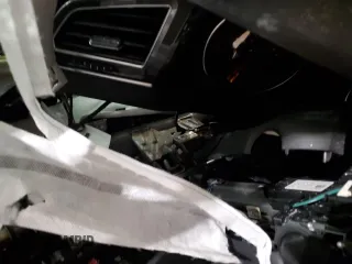 2018 Volkswagen Tiguan SEL с VIN 3VV2B7AX7JM164031, выставлен на аукционе Copart как лот 52967265 с пробегом Не указан миль и Списание • Salvage title. История ставок и продаж доступна на DreamBid. Изображение 9.
