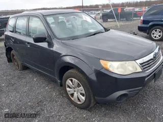 2010 Subaru Forester 2.5X with VIN JF2SH6AC6AH758085, listed as a IAAI auction lot 41889351 with 130,209 mi miles. Bid and sale history available at carsss.com. Image 1.