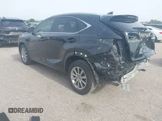 2021 Lexus NX 300 z VIN JTJDARBZ4M2192951, wystawiony jako IAAI lot #42260921 z przebiegiem 21 541 mil mil oraz . Historia ofert i sprzedaży dostępna na DreamBid. Obrazek 3.