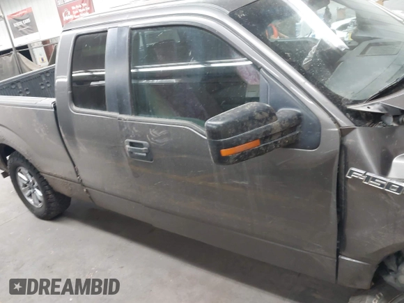2014 Ford F-150 XL with VIN 1FTFX1EF6EFB64592, listed as a IAAI auction lot 41864196 with Not Provided miles and . Bid and sale history available at carsss.com. Image 13.