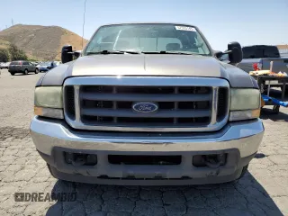 2004 Ford F-250 XL with VIN 1FTNX20L64EB19073, listed as a Copart auction lot 57533145 with 287,118 mi miles and Salvage title. Bid and sale history available at DreamBid. Image 5.