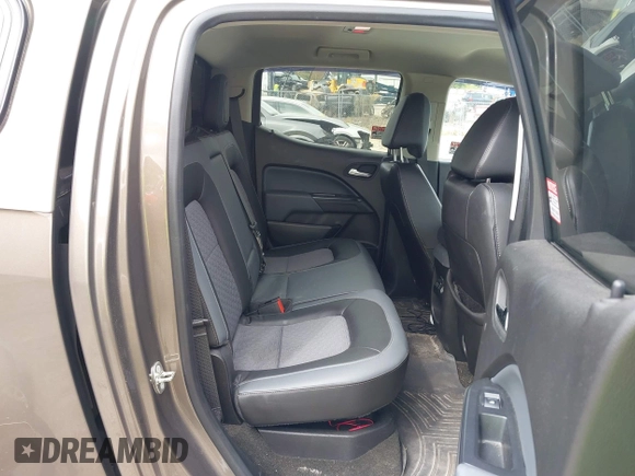 2016 Chevrolet Colorado 4WD Z71 with VIN 1GCGTDE35G1190026, listed as a IAAI auction lot 41936805 with 98,134 mi miles. Bid and sale history available at carsss.com. Image 8.