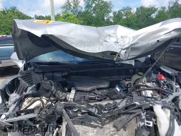 2019 Cadillac XT5 FWD with VIN 1GYKNARS3KZ170088, listed as a IAAI auction lot 42119355 with Not provided miles and . Bid and sale history available at DreamBid. Image 10.