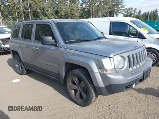 2016 Jeep Patriot Sport с VIN 1C4NJRBBXGD709026, выставлен на аукционе IAAI как лот 42207952 с пробегом 190 408 миль миль и . История ставок и продаж доступна на DreamBid. Изображение 1.
