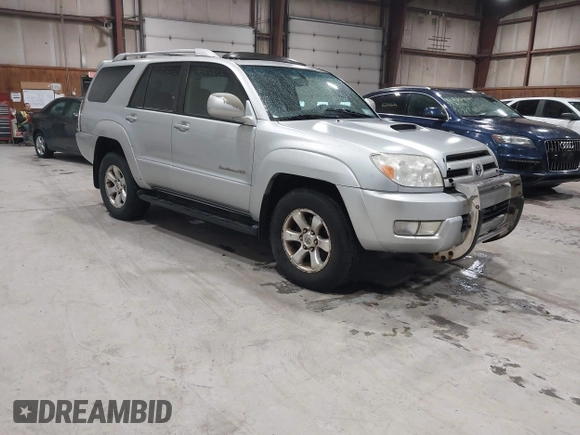 2004 Toyota 4Runner SR5 with VIN JTEBU14R340039078, listed as a IAAI auction lot 42354401 with 319,757 mi miles and . Bid and sale history available at DreamBid. Image 1.