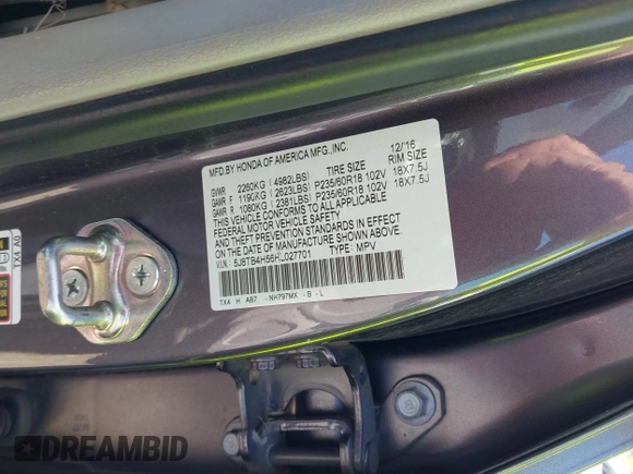 2017 Acura RDX w/Technology Pkg with VIN 5J8TB4H56HL027701, listed as a IAAI auction lot 42040011 with 115,770 mi miles. Bid and sale history available at carsss.com. Image 9.