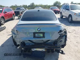 2024 BMW M2 with VIN 3MF13DM08R8E17041, listed as a IAAI auction lot 42090780 with 3,097 mi miles. Bid and sale history available at carsss.com. Image 17.