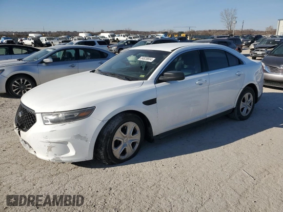 2015 Ford Police Interceptor с VIN 1FAHP2MK2FG128039, выставлен на аукционе Copart как лот 84828654 с пробегом 115 563 миль миль и Списание • Salvage title. История ставок и продаж доступна на DreamBid. Изображение 1.