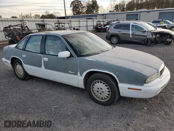 1996 Buick Regal with VIN 2G4WF52KXT1512650, listed as a Copart auction lot 79048884 with 225,558 mi miles and Salvage Title. Bid and sale history available at DreamBid. Image 4.