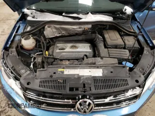 2017 Volkswagen Tiguan S z VIN WVGBV7AX4HK039281, wystawiony jako Copart lot #88013955 z przebiegiem 88 878 mil mil oraz Szkoda całkowita • Salvage title. Historia ofert i sprzedaży dostępna na DreamBid. Obrazek 13.