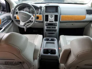 2008 Chrysler Town & Country Limited with VIN 2A8HR64X38R646632, listed as a Copart auction lot 68187024 with 153,287 mi miles and Salvage Title. Bid and sale history available at carsss.com. Image 8.