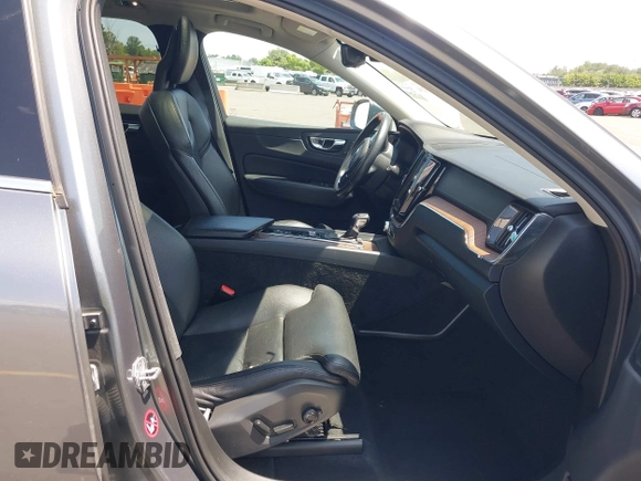 2019 Volvo XC60 Inscription with VIN LYV102RLXKB191753, listed as a IAAI auction lot 42489719 with 73,967 mi miles and . Bid and sale history available at DreamBid. Image 5.