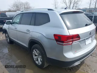 2018 Volkswagen Atlas S с VIN 1V2AP2CA1JC578834, выставлен на аукционе IAAI как лот 41970392 с пробегом 82 035 миль миль и . История ставок и продаж доступна на DreamBid. Изображение 15.