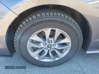 2022 Toyota Sienna LE с VIN 5TDKSKFC2NS047017, выставлен на аукционе IAAI как лот 42501101 с пробегом 155 942 миль миль и . История ставок и продаж доступна на DreamBid. Изображение 20.
