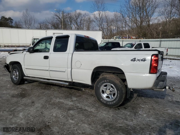 2004 Chevrolet Silverado 1500 LS with VIN 2GCEK19T841190272, listed as a Copart auction lot 42426195 with 86,549 mi miles and Salvage Title. Bid and sale history available at carsss.com. Image 2.