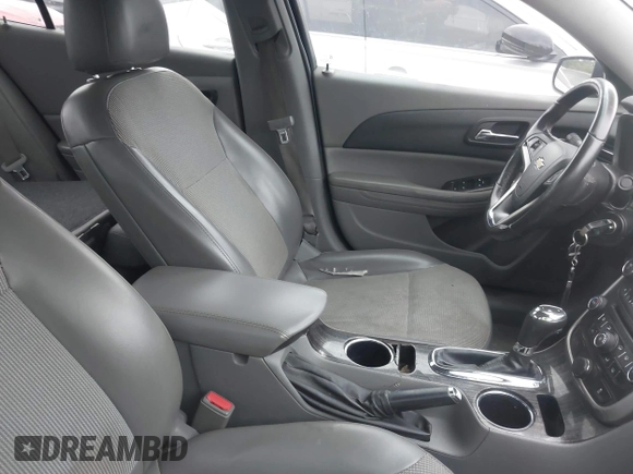 2015 Chevrolet Malibu LT with VIN 1G11D5SL5FF330664, listed as a IAAI auction lot 42156178 with 138,366 mi miles and . Bid and sale history available at DreamBid. Image 5.
