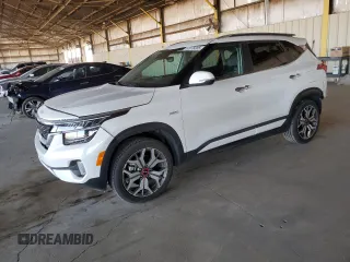 2023 Kia Seltos SX with VIN KNDETCA21P7356246, listed as a Copart auction lot 61078205 with 75,612 mi miles and Salvage title. Bid and sale history available at DreamBid. Image 1.