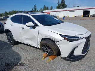 2025 Lexus NX 350h Premium z VIN JTJGKCEZ0S5029339, wystawiony jako IAAI lot #42321524 z przebiegiem 2 655 mil mil oraz . Historia ofert i sprzedaży dostępna na DreamBid. Obrazek 1.