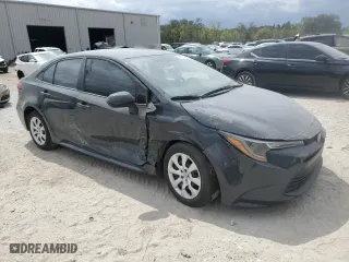 2024 Toyota Corolla LE with VIN 5YFB4MDE2RP162449, listed as a Copart auction lot 49507255 with 17,055 mi miles and Non Repairable. Bid and sale history available at carsss.com. Image 4.