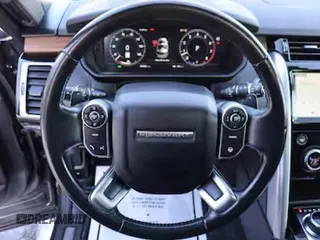 2018 Land Rover Discovery HSE Luxury with VIN SALRT2RV2JA048855, listed as a Copart auction lot 43294525 with 59,345 mi miles and Clean Title. Bid and sale history available at DreamBid. Image 9.