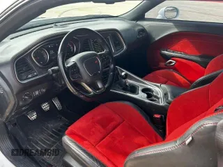 2021 Dodge Challenger R/T Scat Pack z VIN 2C3CDZFJ8MH510351, wystawiony jako Copart lot #48360835 z przebiegiem 49 677 mil mil oraz Czysty tytuł • Clean title. Historia ofert i sprzedaży dostępna na DreamBid. Obrazek 5.