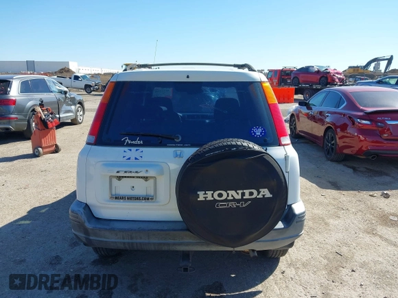2000 Honda CR-V EX with VIN JHLRD1869YS000284, listed as a IAAI auction lot 41735106 with 160,956 mi miles. Bid and sale history available at carsss.com. Image 16.