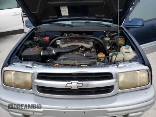 2002 Chevrolet Tracker LT with VIN 2CNBE634126928532, listed as a Copart auction lot 76990704 with Not provided miles and Salvage title. Bid and sale history available at DreamBid. Image 12.