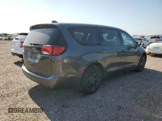 2019 Chrysler Pacifica Touring Plus z VIN 2C4RC1FG3KR569071, wystawiony jako Copart lot #52317555 z przebiegiem 114 414 mil mil oraz Szkoda całkowita • Salvage title. Historia ofert i sprzedaży dostępna na DreamBid. Obrazek 3.