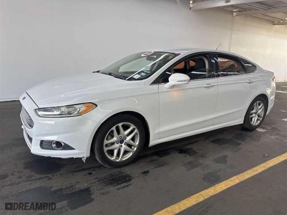 2015 Ford Fusion SE with VIN 3FA6P0H70FR129667, listed as a Copart auction lot 87131344 with 137,130 mi miles and Clean Title. Bid and sale history available at carsss.com. Image 2.