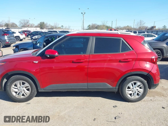 2020 Hyundai Venue SEL with VIN KMHRC8A3XLU018200, listed as a IAAI auction lot 41707122 with 21,529 mi miles. Bid and sale history available at carsss.com. Image 14.