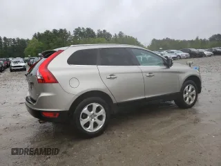 2013 Volvo XC60 3.2L z VIN YV4940DZ3D2451757, wystawiony jako Copart lot #58147575 z przebiegiem 86 021 mil mil oraz Czysty tytuł • Clean title. Historia ofert i sprzedaży dostępna na DreamBid. Obrazek 3.